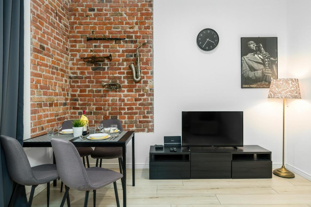 Apartments City Center Saint Wojciech By Renters Poznań Kültér fotó