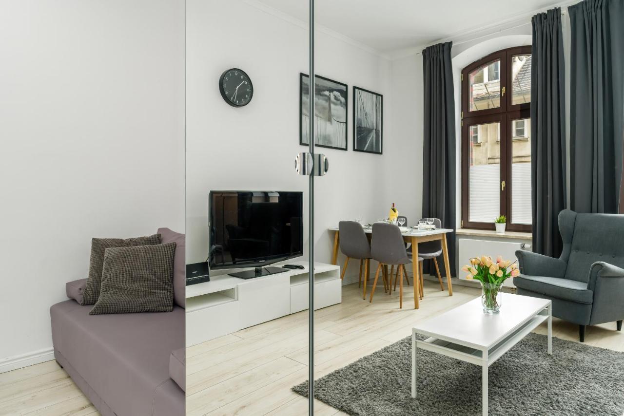 Apartments City Center Saint Wojciech By Renters Poznań Kültér fotó