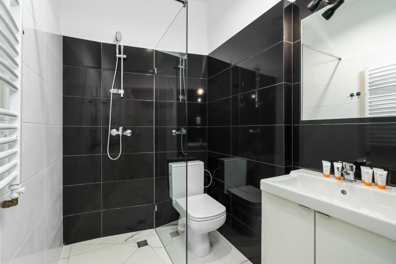 Apartments City Center Saint Wojciech By Renters Poznań Kültér fotó